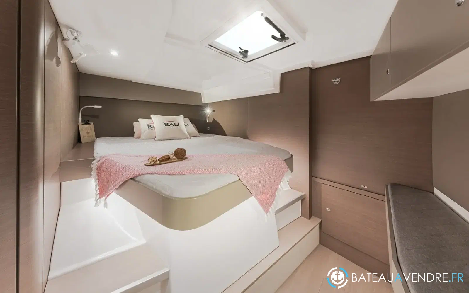 slider 11 Bali Catamarans Catspace