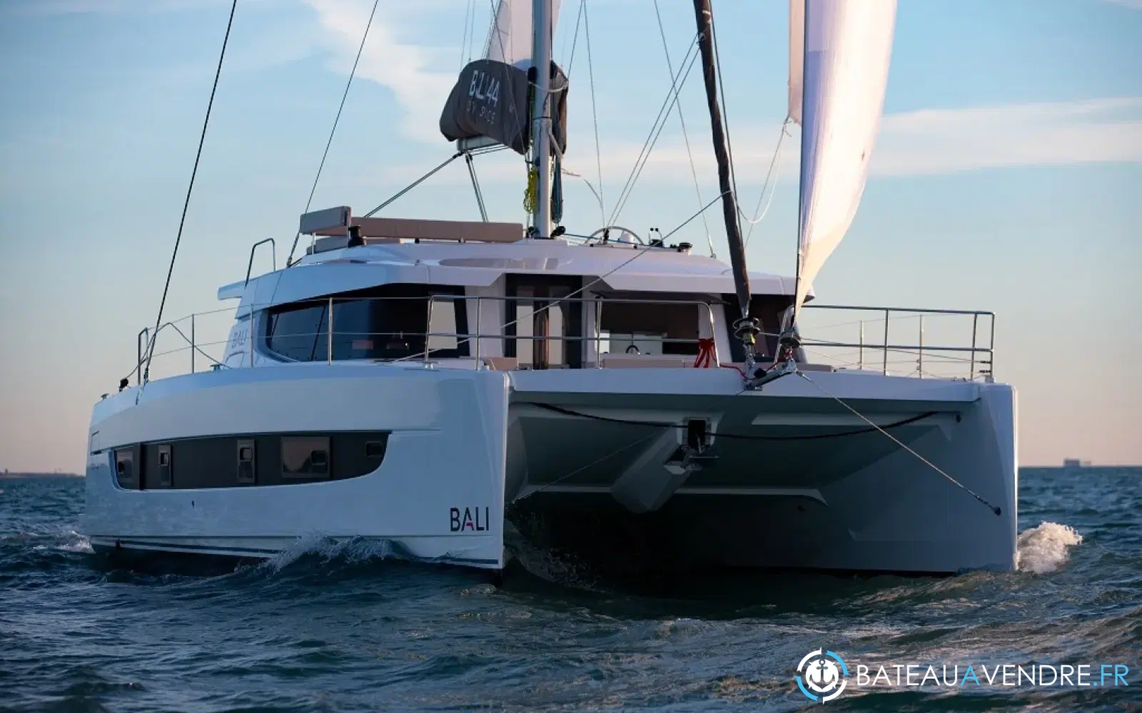 slider 2 Bali Catamarans Bali 4.4