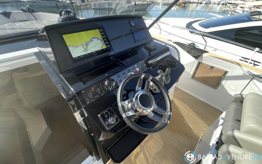 Pardo Yachts Pardo 38 electronique / cockpit photo 4