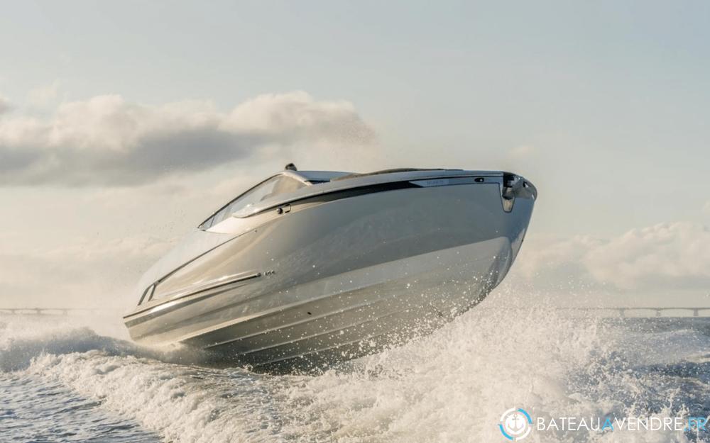 Fairline 33 exterieur photo 2