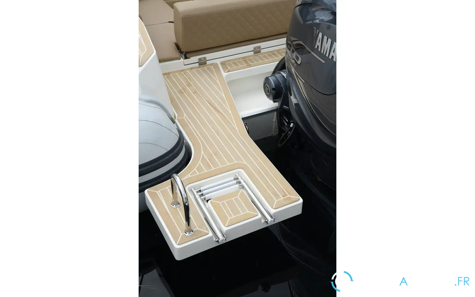 slider 9 Capelli Tempest 900 Open