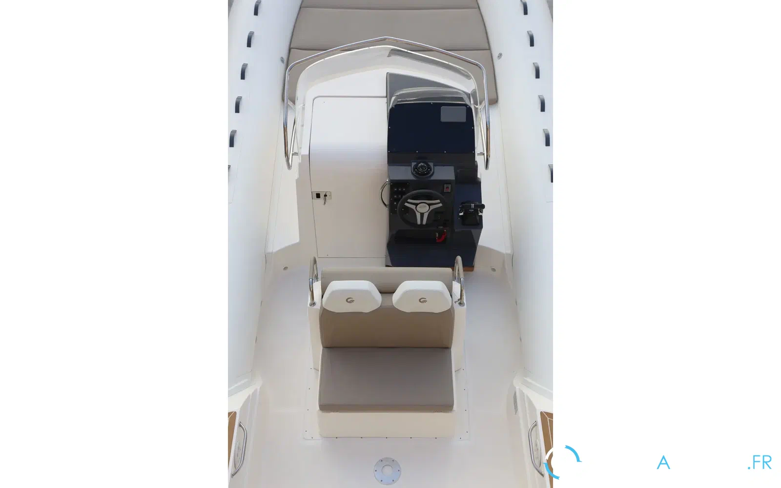 slider 7 Capelli Tempest 850