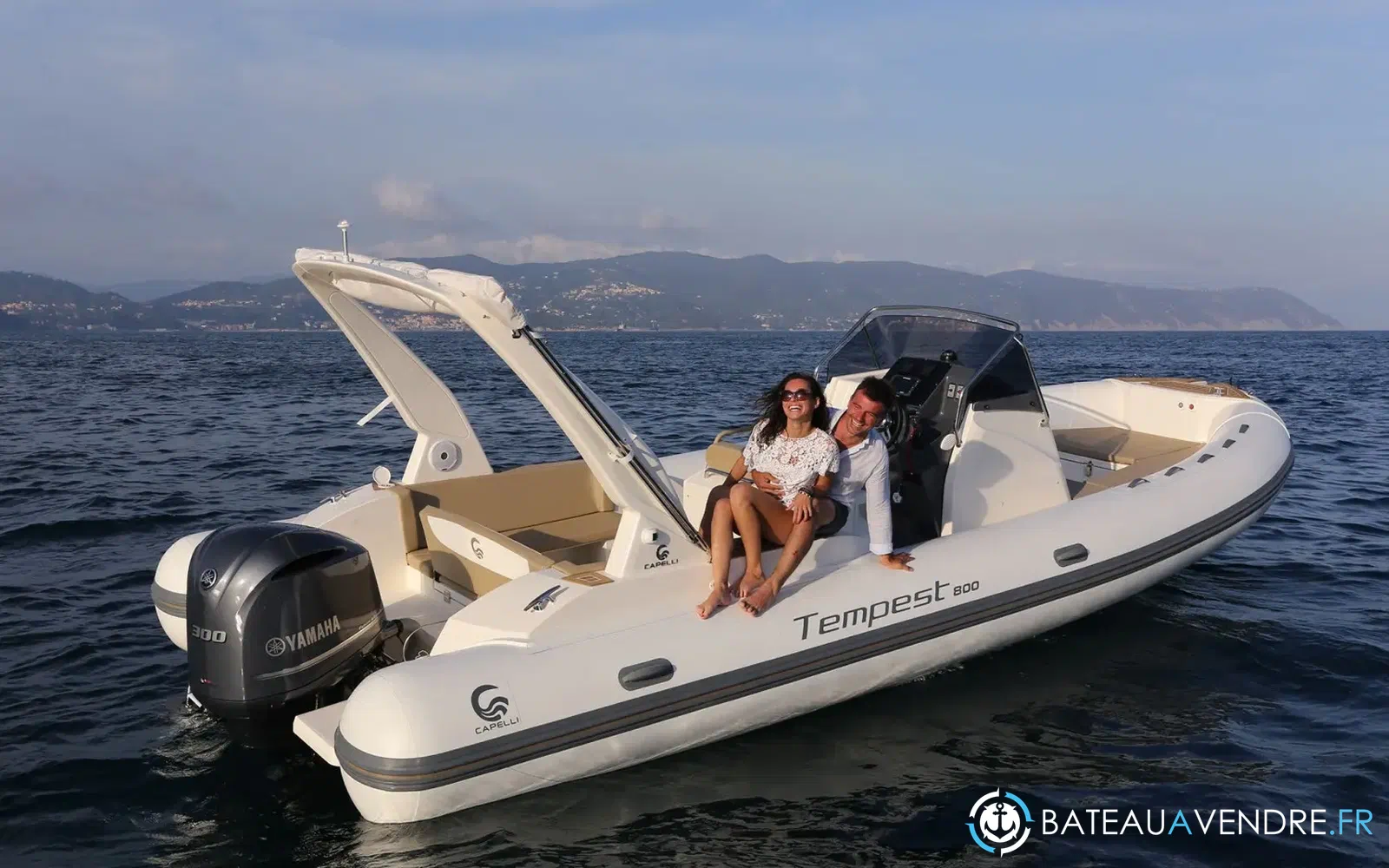 slider 4 Capelli Tempest 800