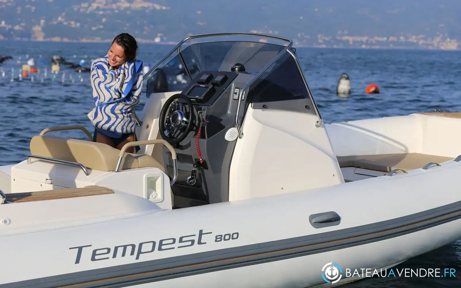 slider 6 Capelli Tempest 800