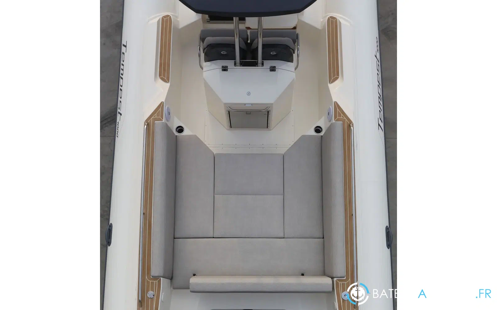 slider 7 Capelli Tempest 1000 Open