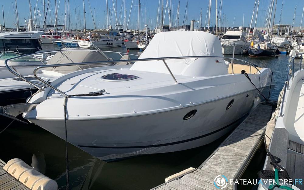 Beneteau Flyer 850 Sun Deck photo de présentation