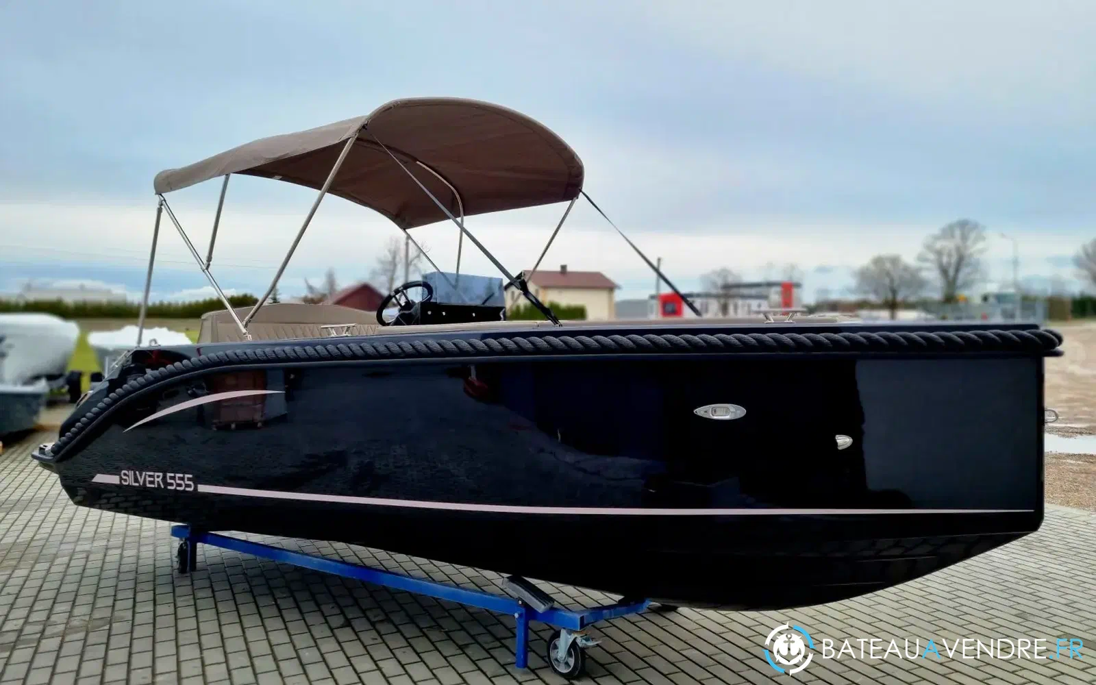 slider 19 Silver Yacht Silver 555