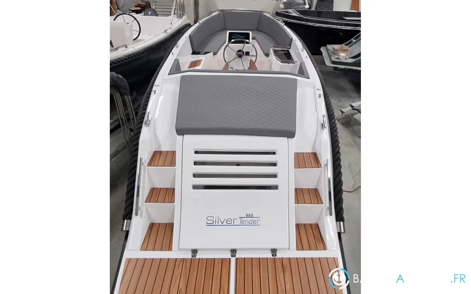 slider 1 Silver Yacht Silver 655 Tender
