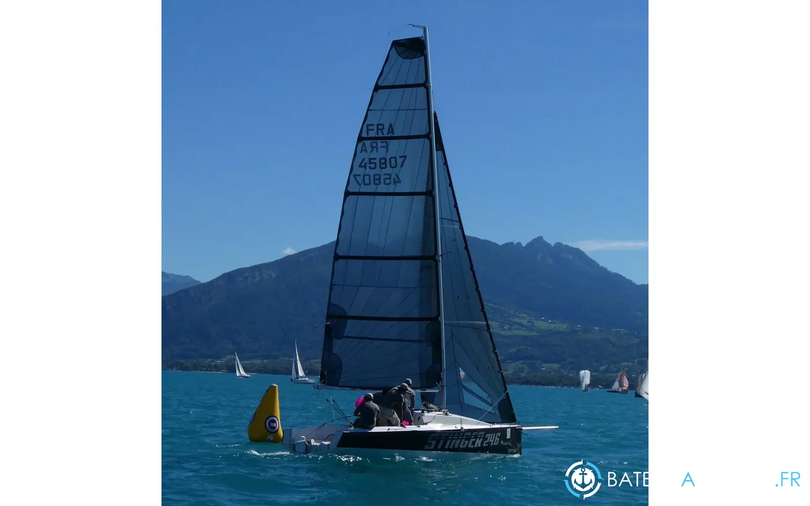 slider 5 Saturn Yachts Stinger 24.6