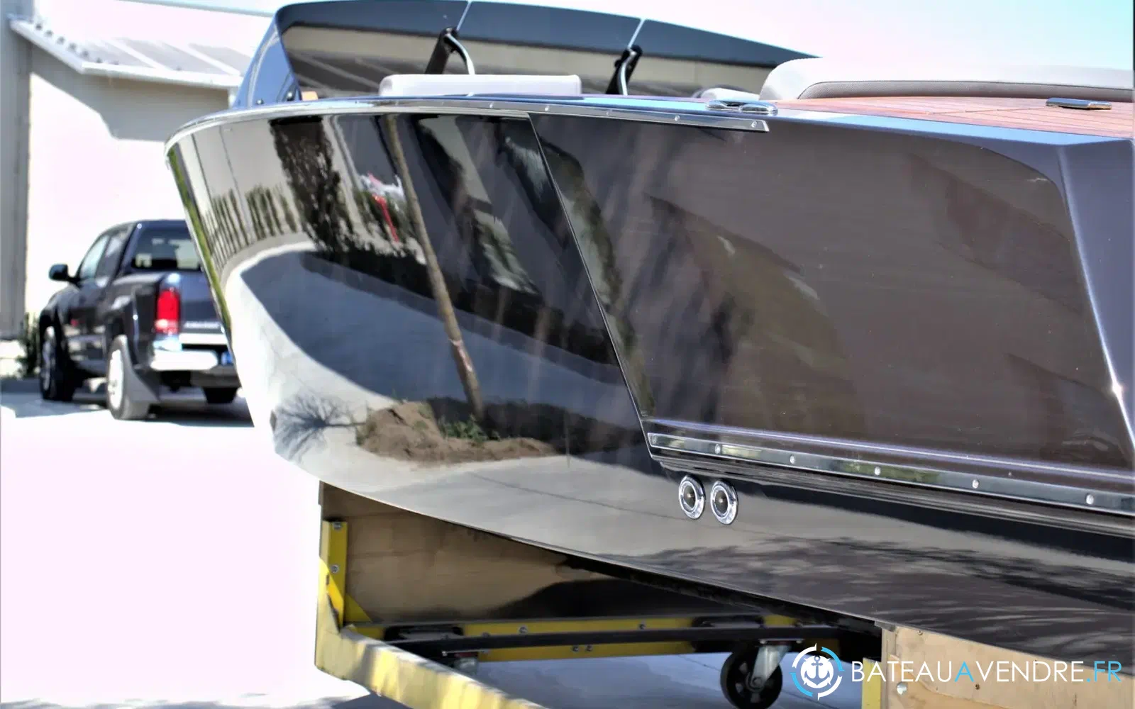 slider 19 VTS Boats Flying Shark 5.7