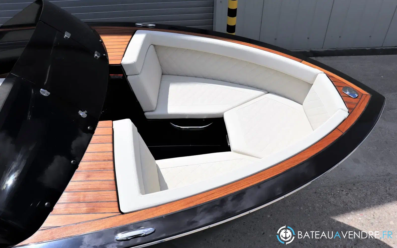 slider 2 VTS Boats Flying Shark 5.7