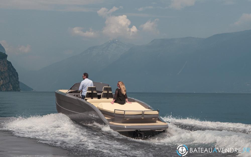 Macan Boats  28 Sport  exterieur photo de présentation