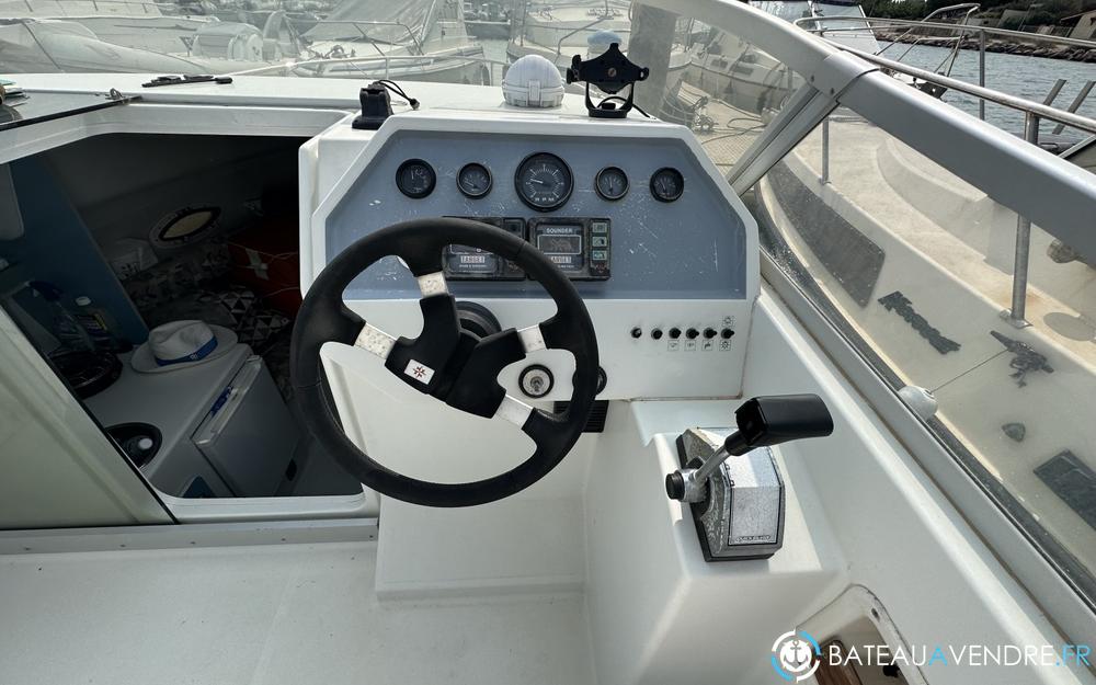 Jeanneau Leader 735 electronique / cockpit photo 2