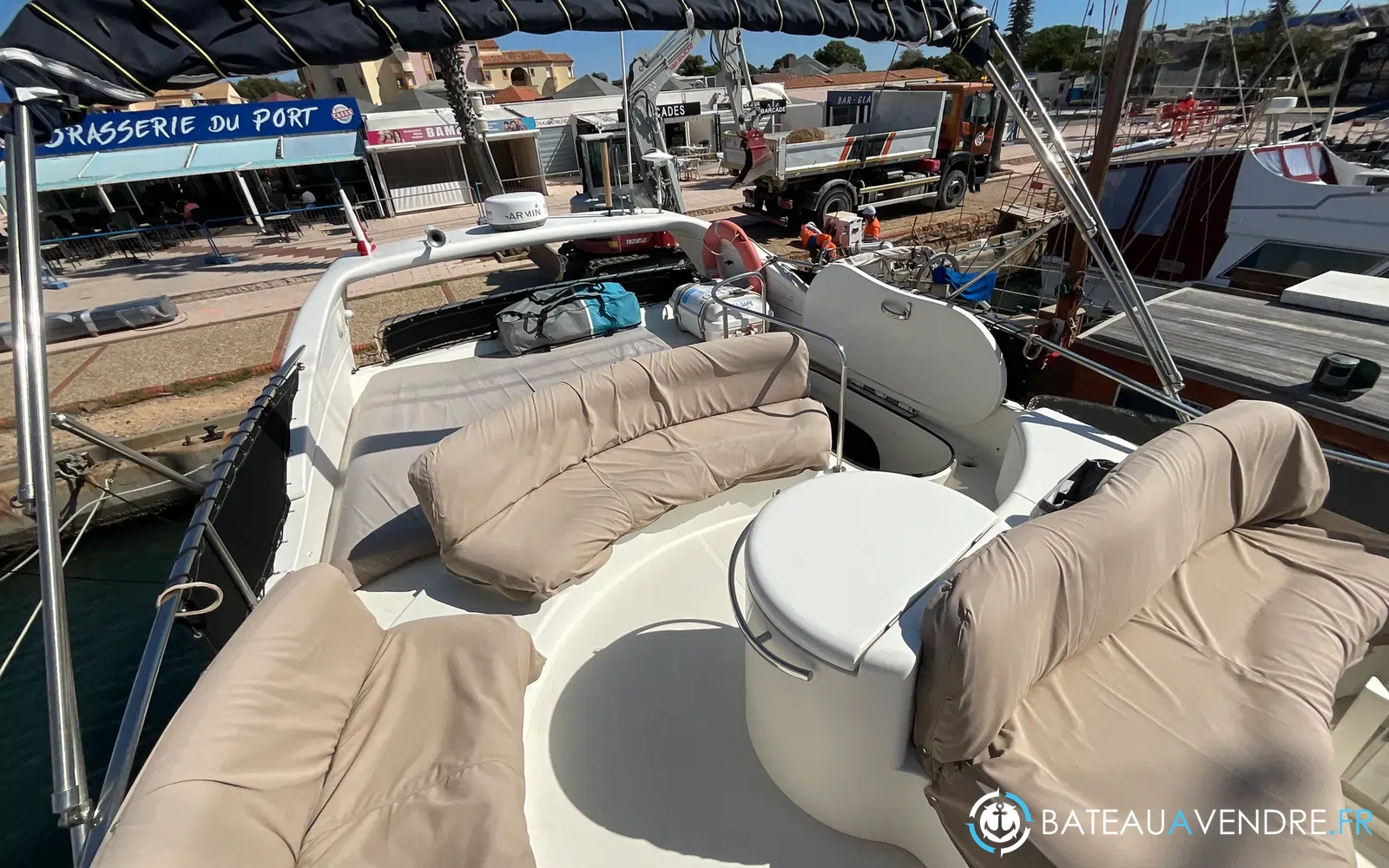 slider 15 Azimut 46