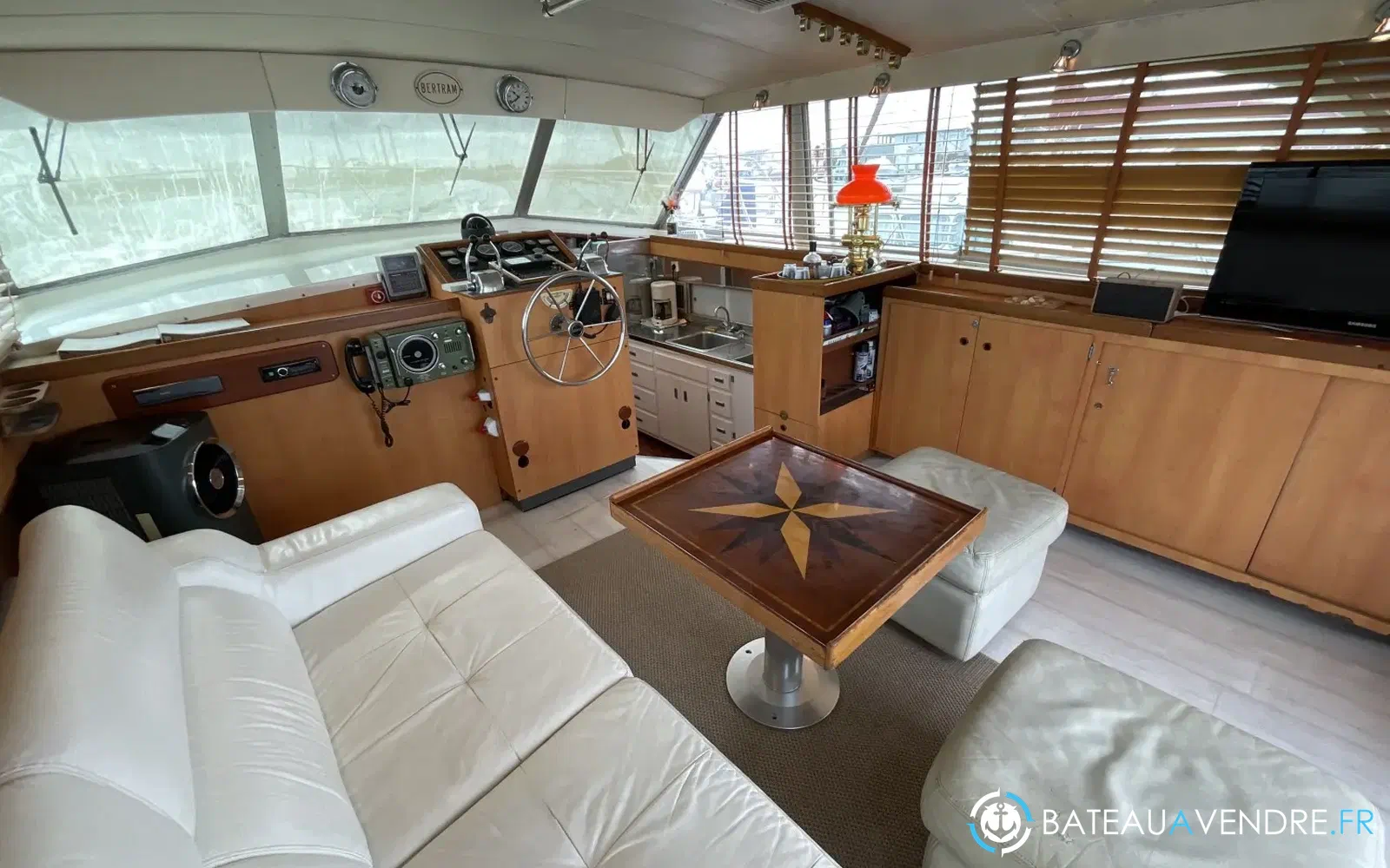 slider 23 Bertram 46.6 Convertible