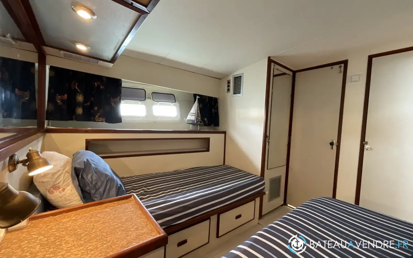 slider 31 Bertram 46.6 Convertible