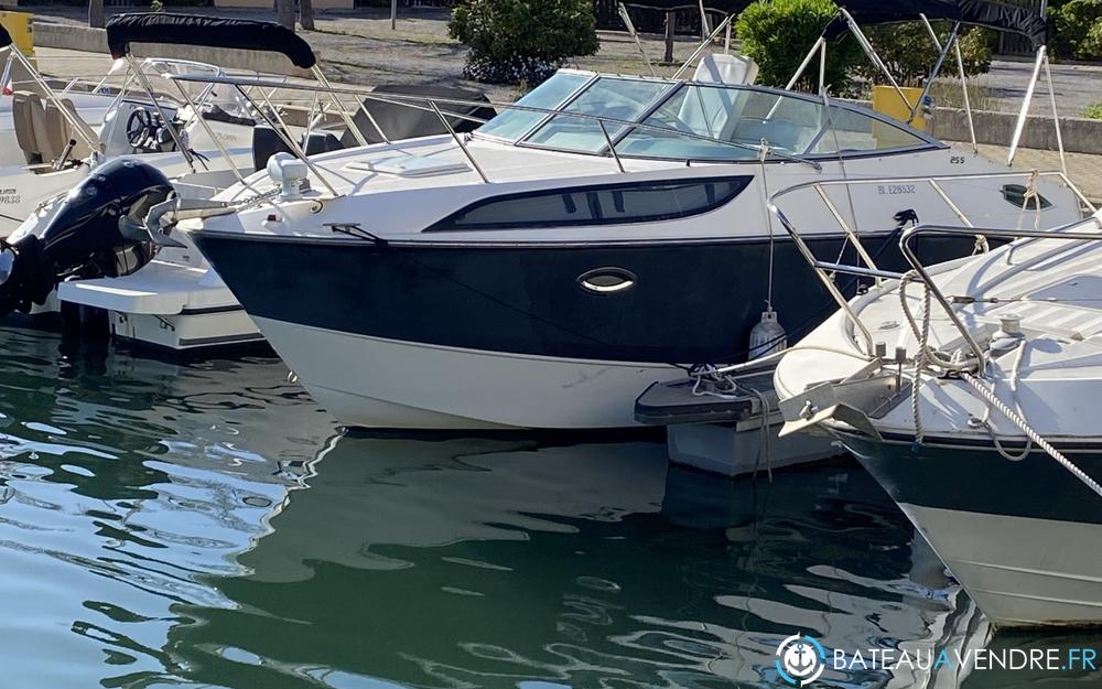 Bayliner 255 SB exterieur photo 3