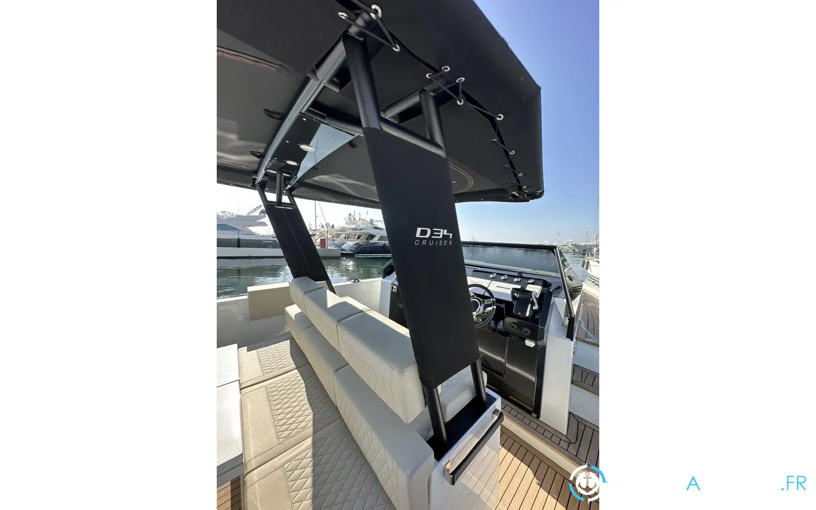 slider 1 De Antonio Yachts D34 Cruiser