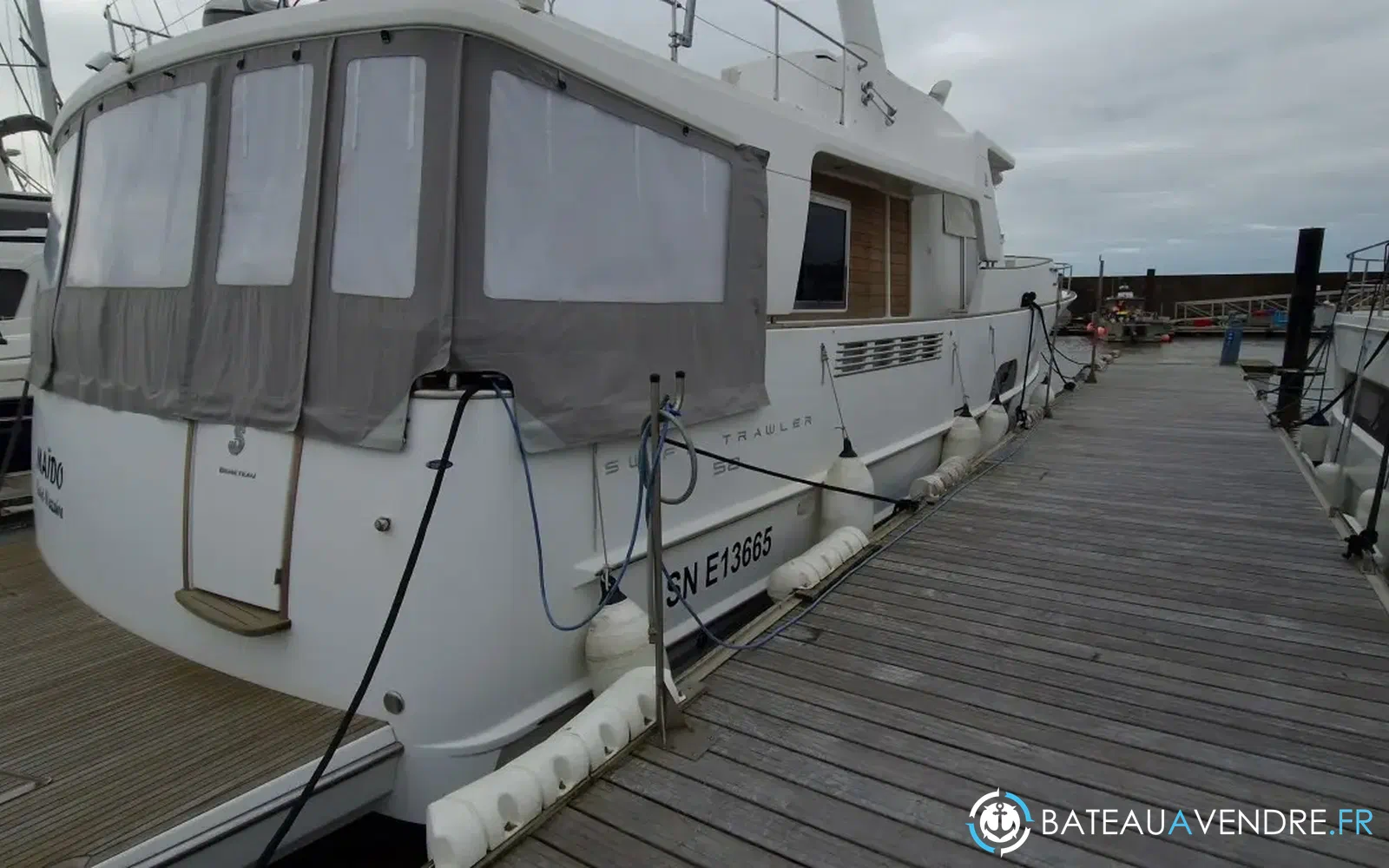 slider 20 Beneteau Swift Trawler 52