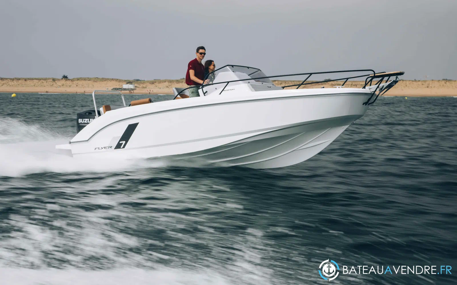 slider 0 Beneteau Flyer 7 SUNdeck