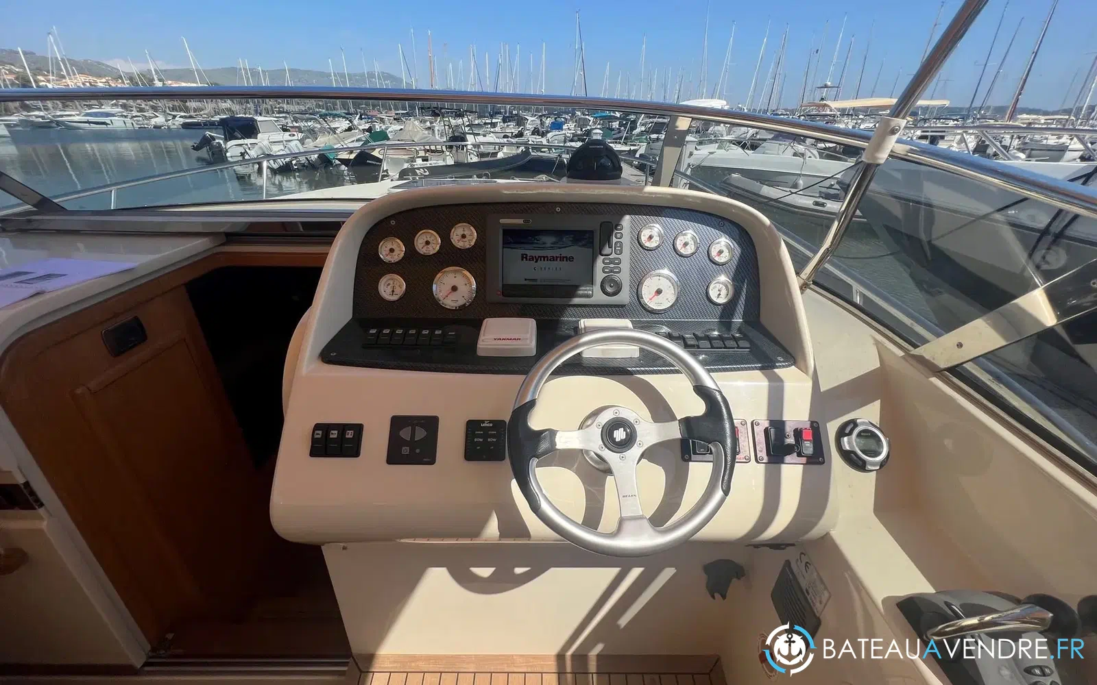 slider 6 Asterie 40 Day Cruiser