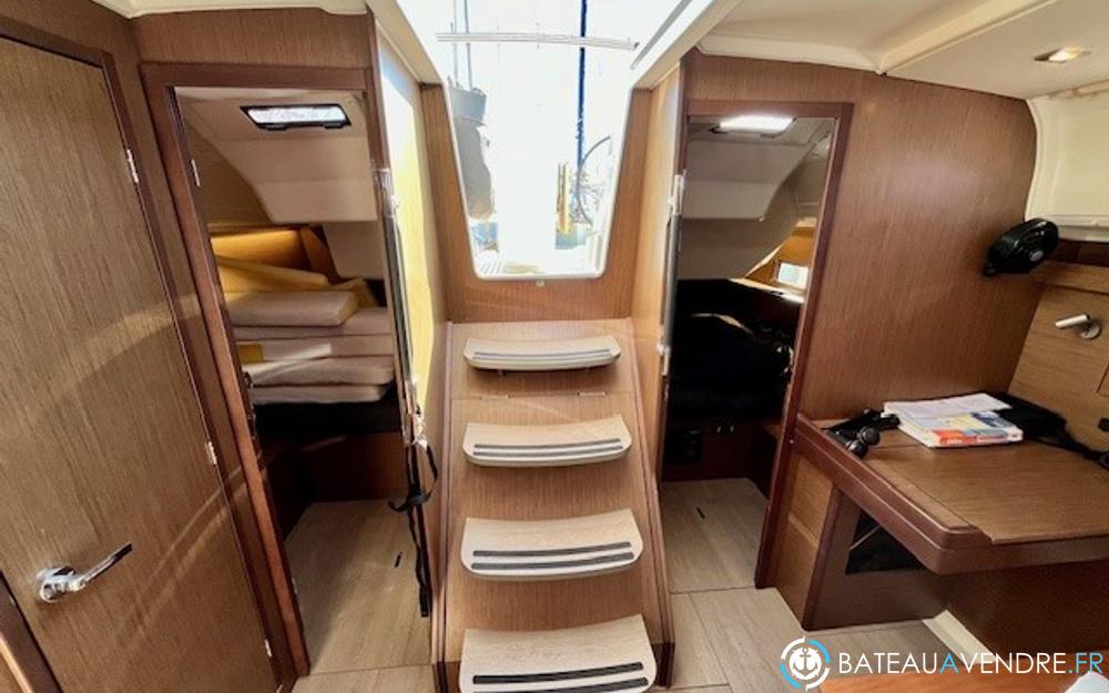 Beneteau Oceanis 40.1 interieur photo 3