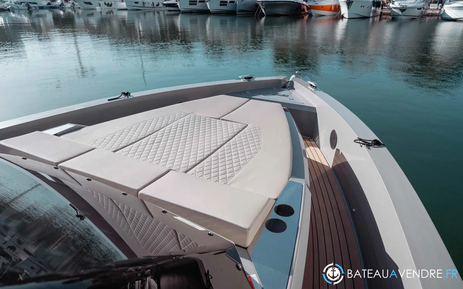 slider 21 De Antonio Yachts D36 Open
