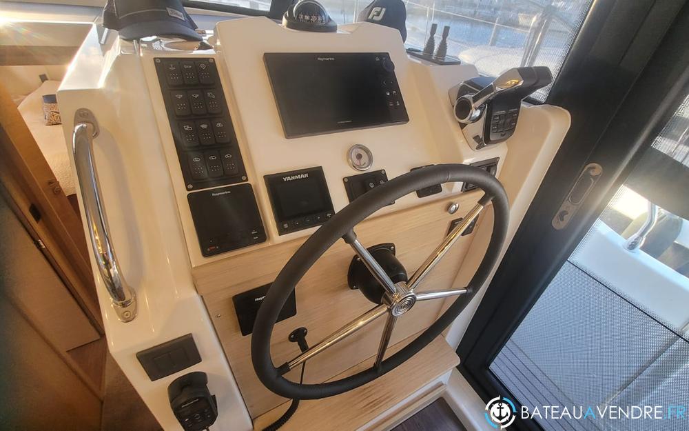 Beneteau Swift Trawler 41 Fly electronique / cockpit photo 4