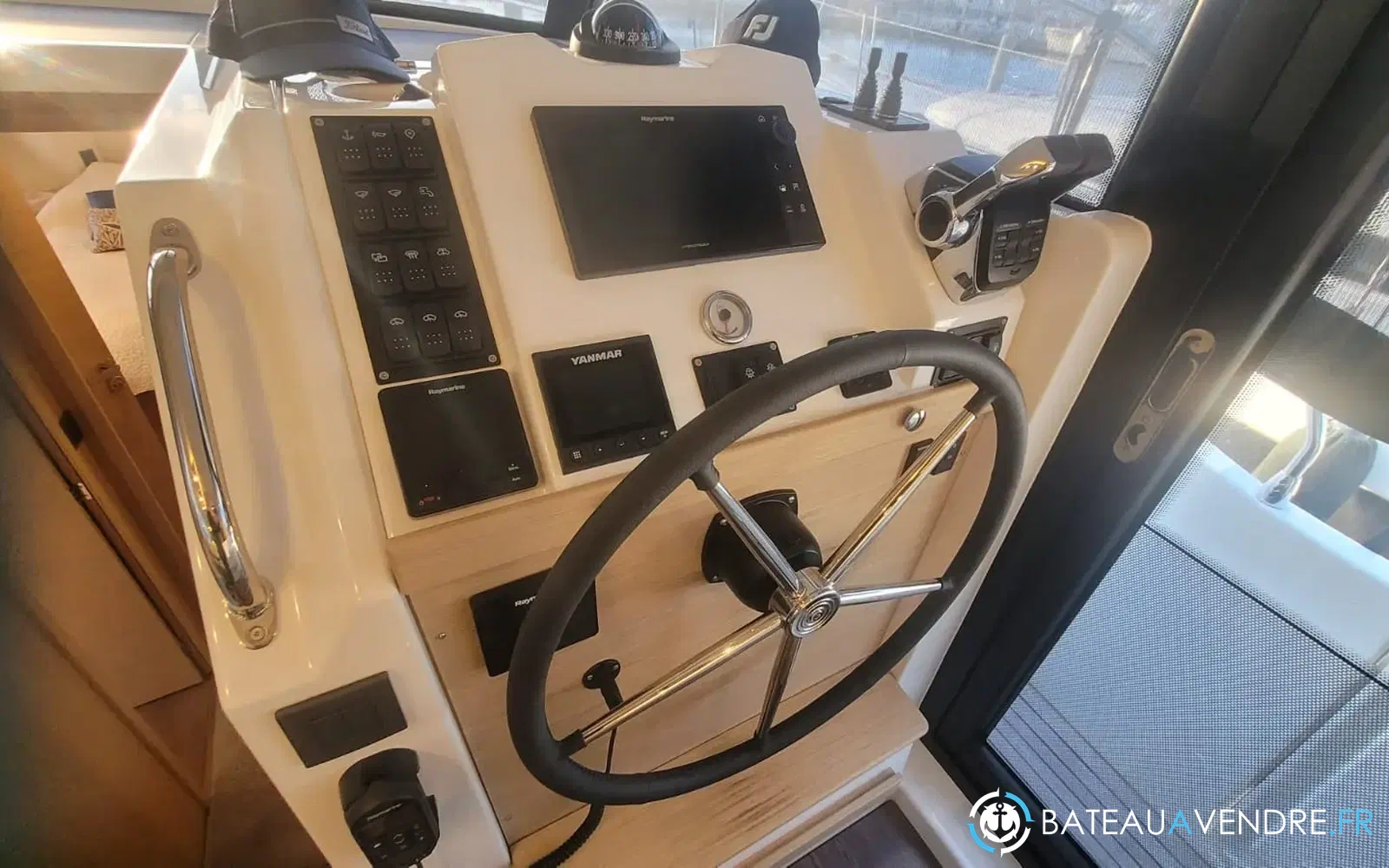 slider 3 Beneteau Swift Trawler 41 Fly