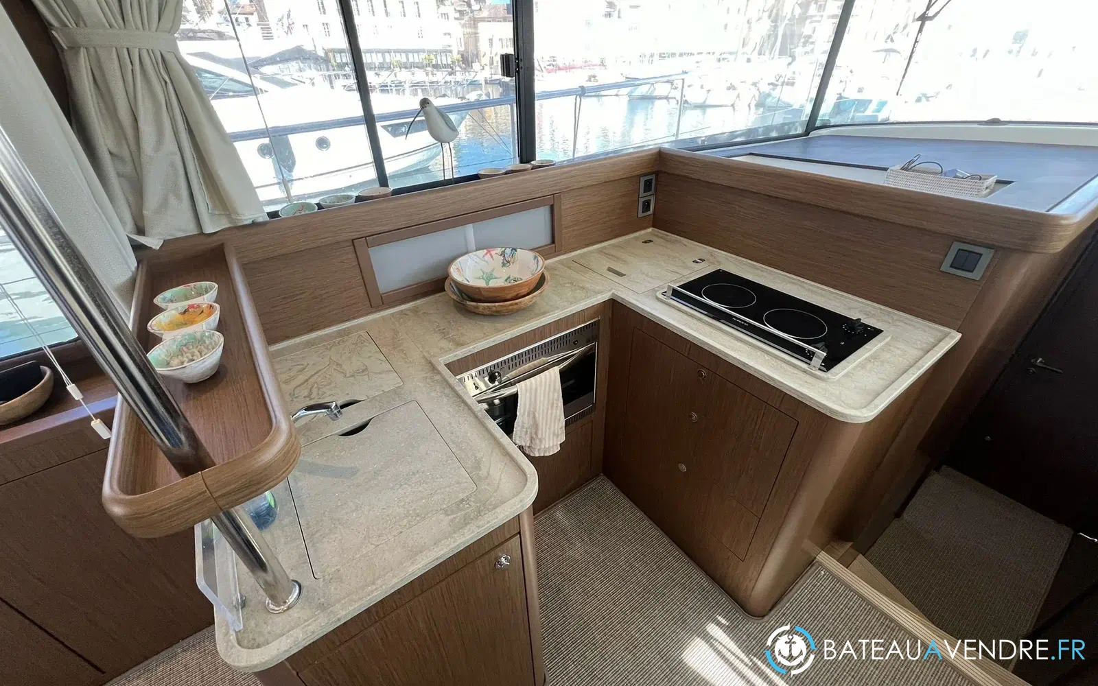slider 17 Beneteau Swift Trawler 44