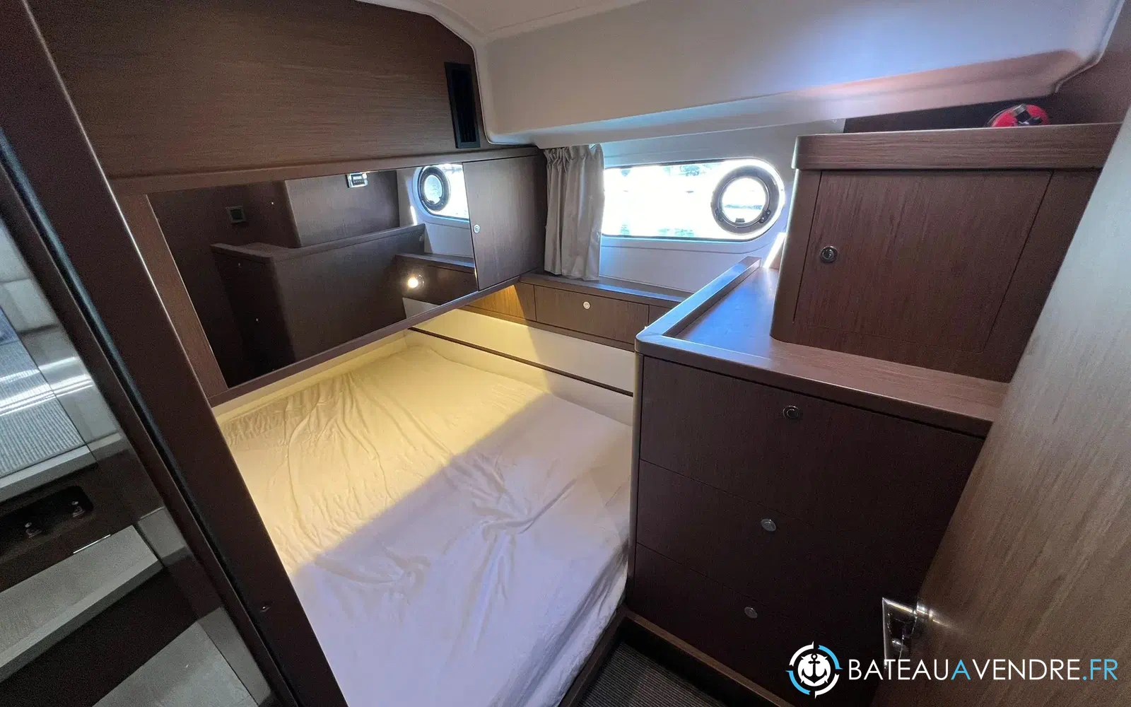 slider 23 Beneteau Swift Trawler 44