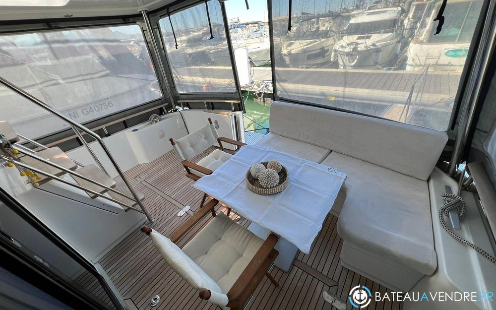 Beneteau Swift Trawler 44 interieur photo 5