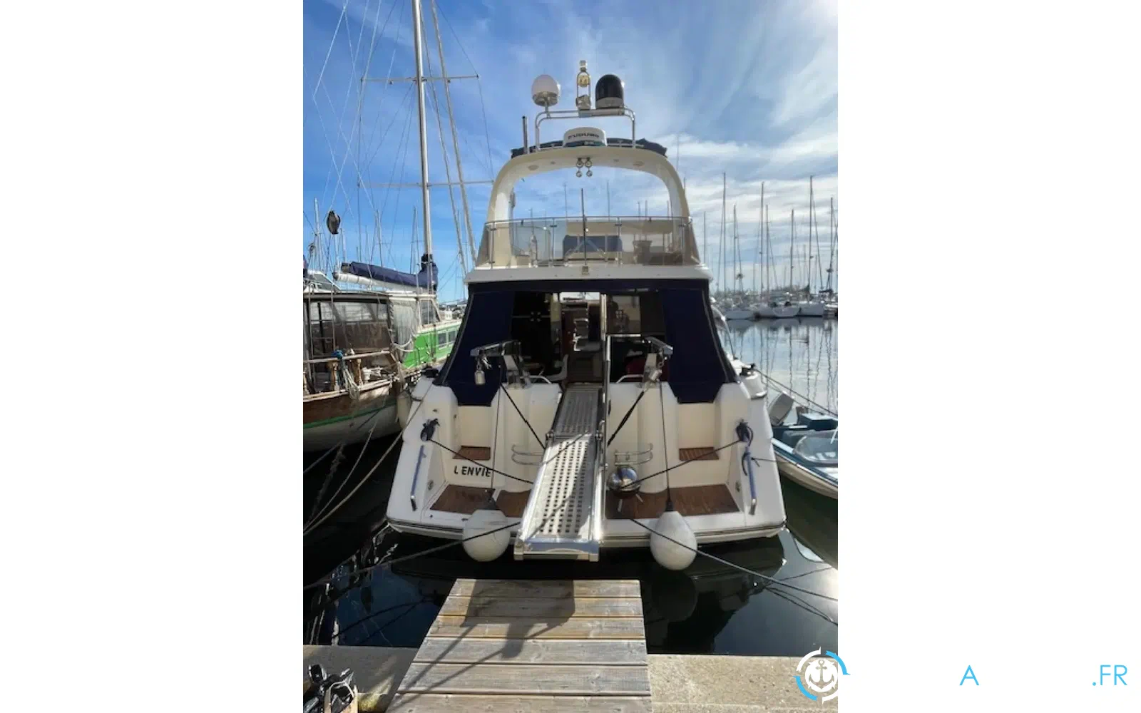 slider 2 Fairline Squadron 56