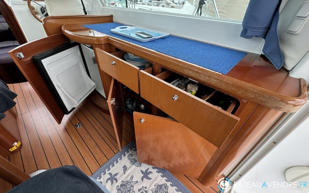 Beneteau Antares 980 Fly  interieur photo 5