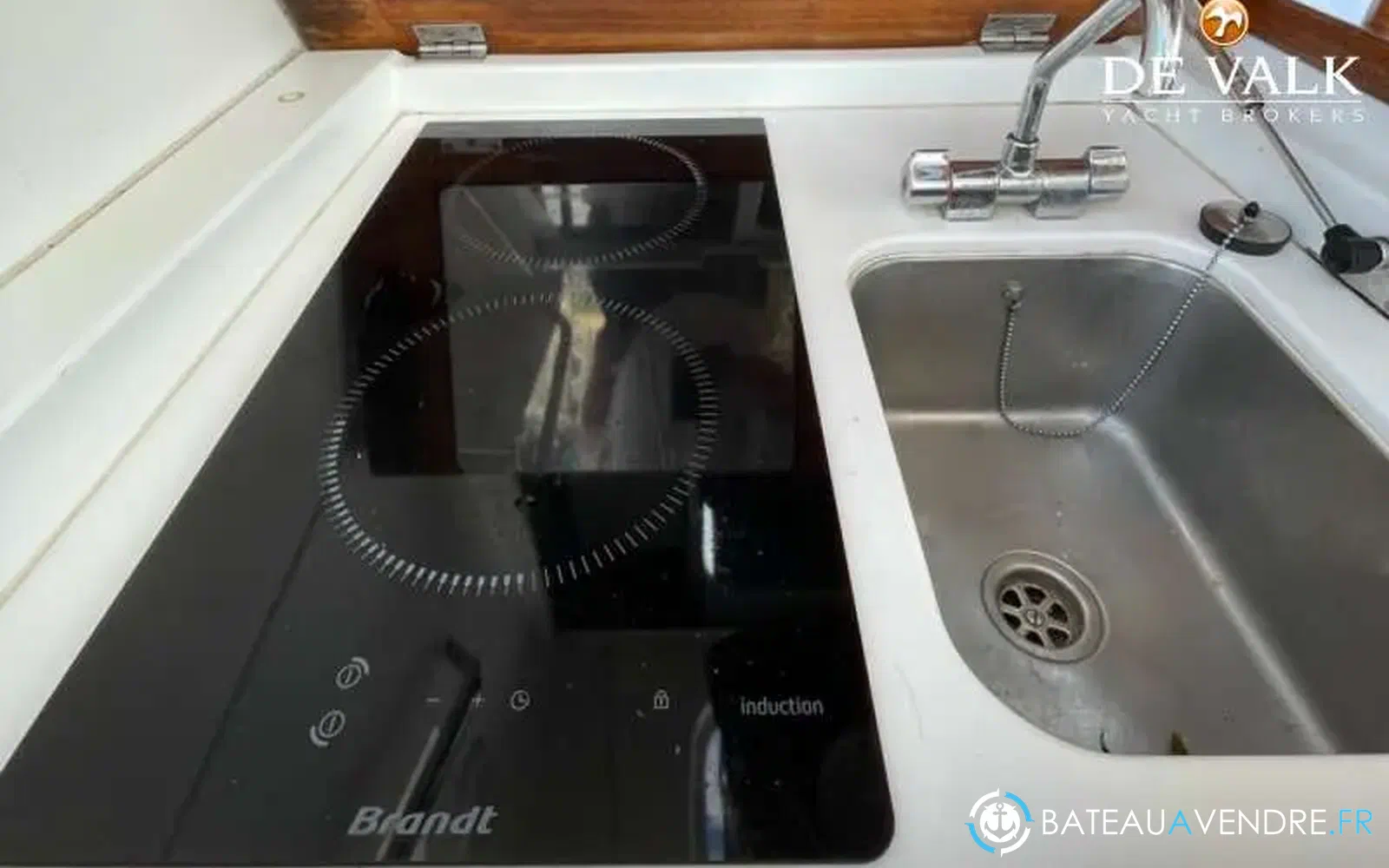 slider 11 Beneteau Monte Carlo 47
