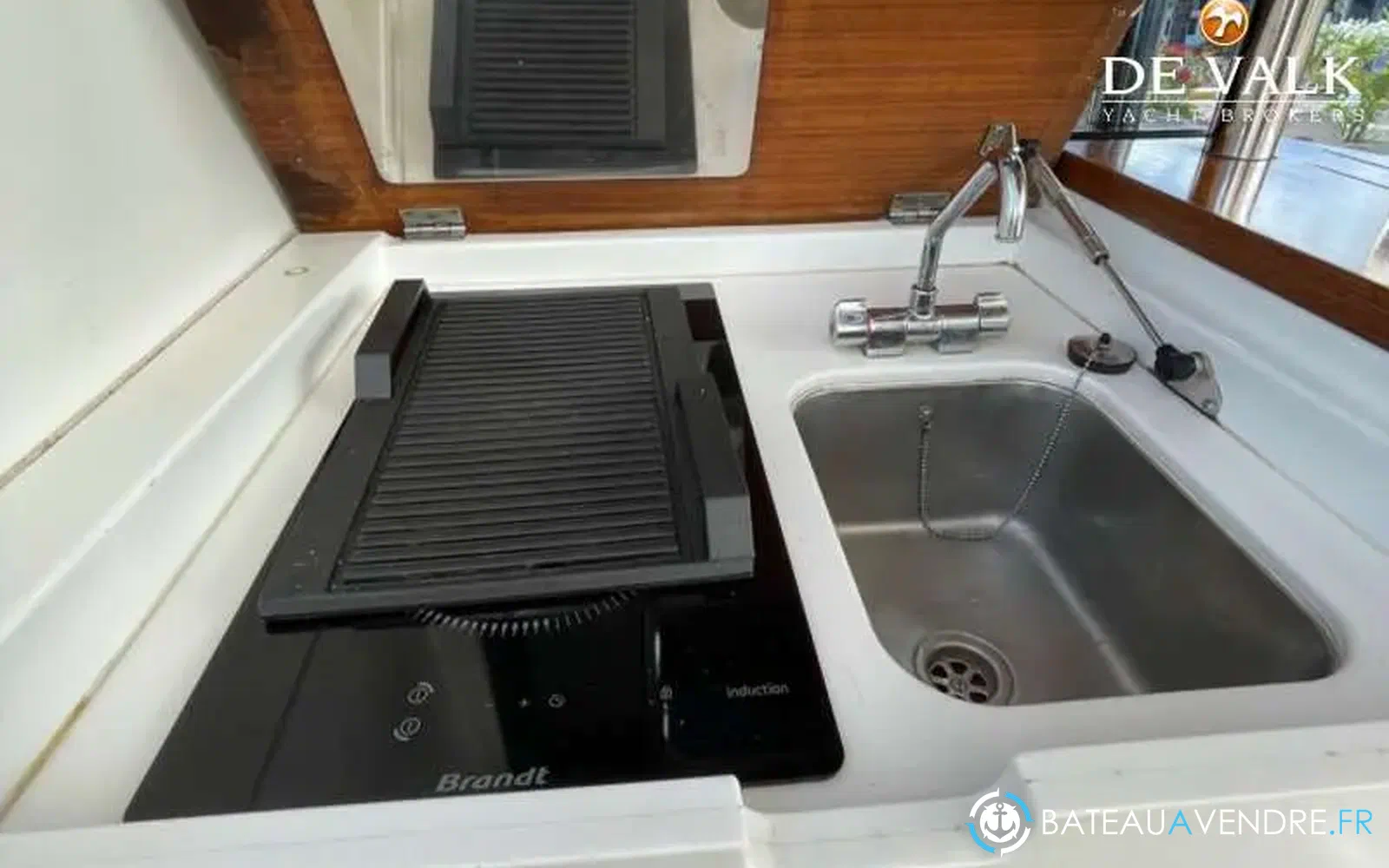slider 12 Beneteau Monte Carlo 47