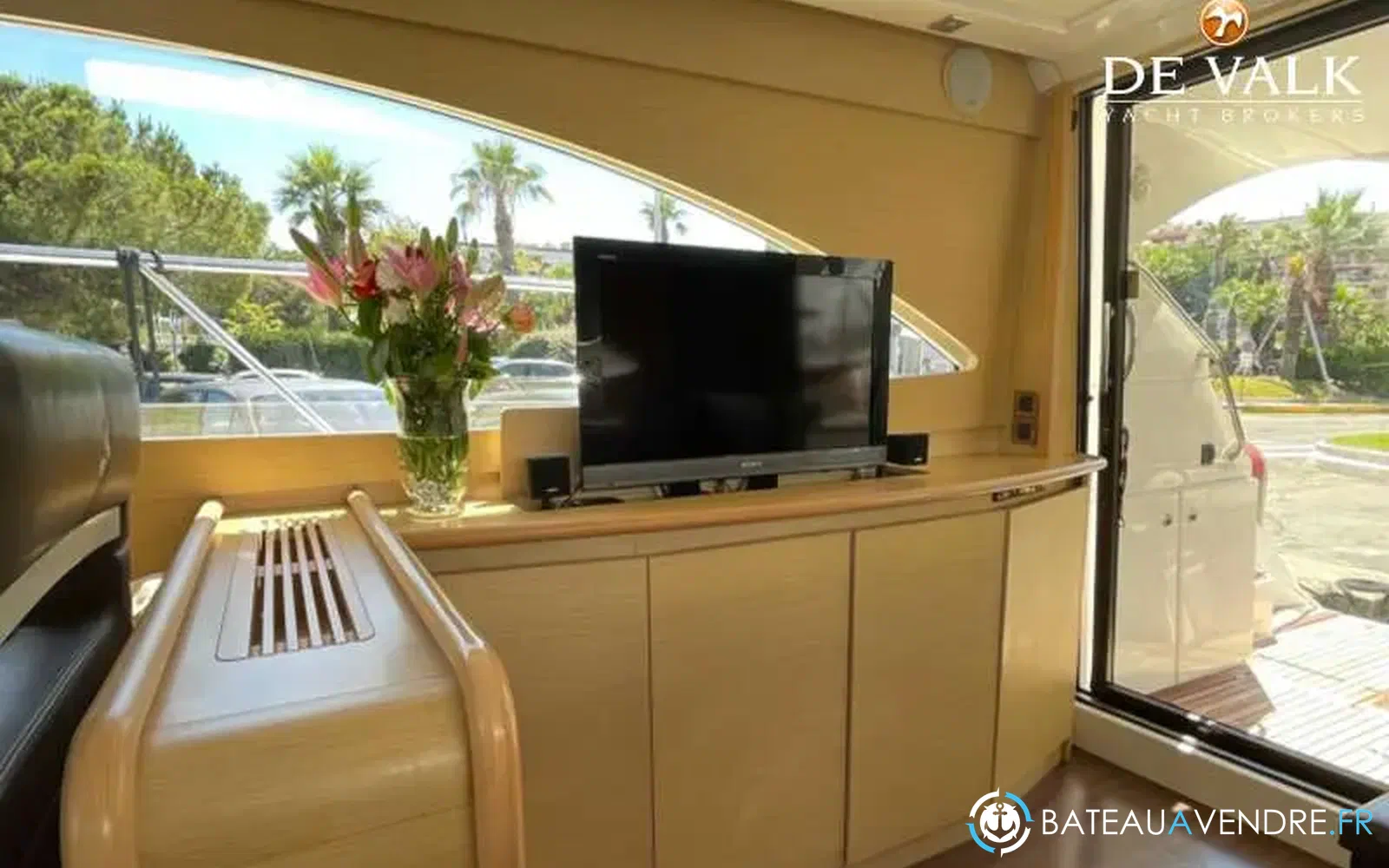 slider 23 Beneteau Monte Carlo 47