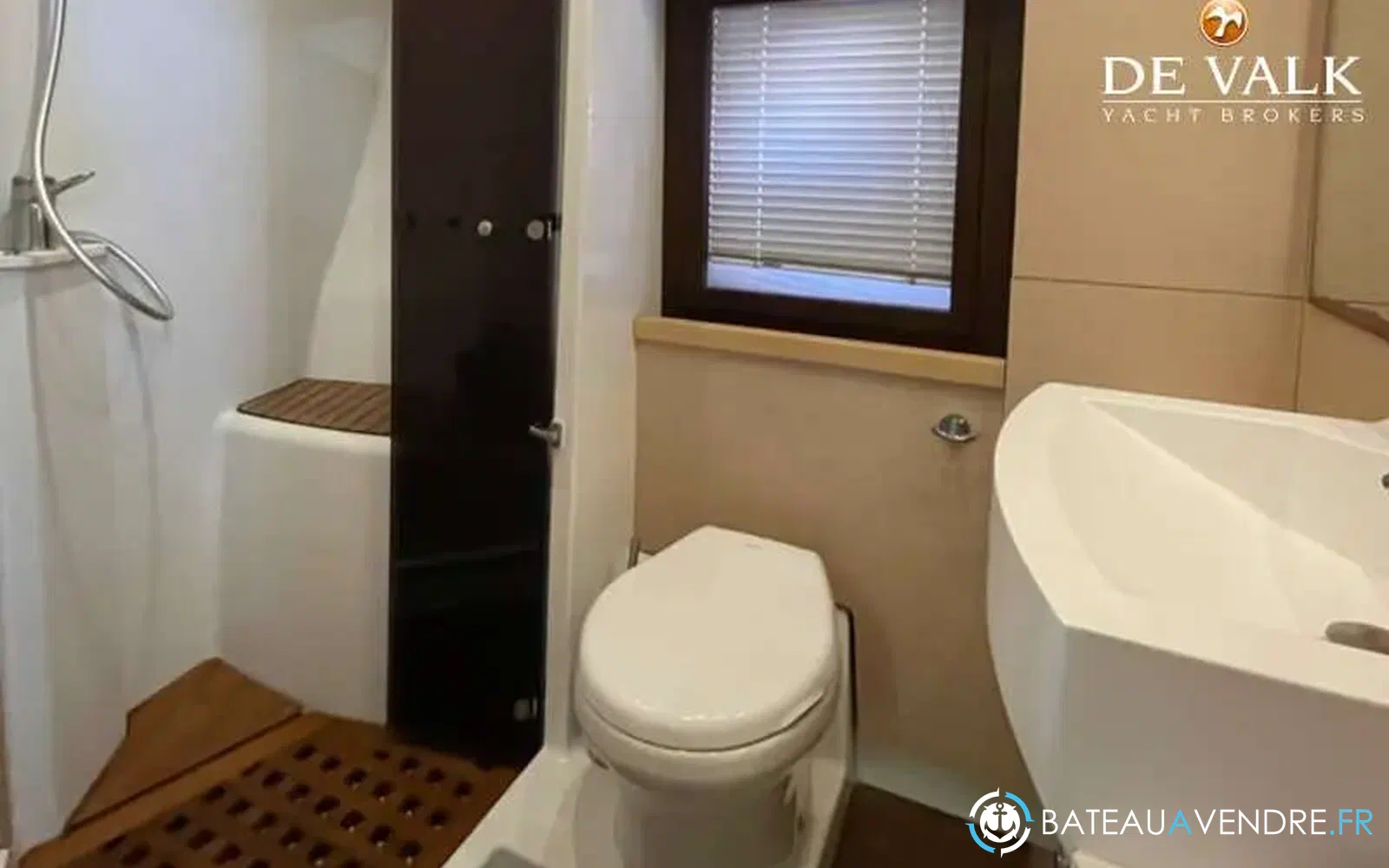 slider 32 Beneteau Monte Carlo 47