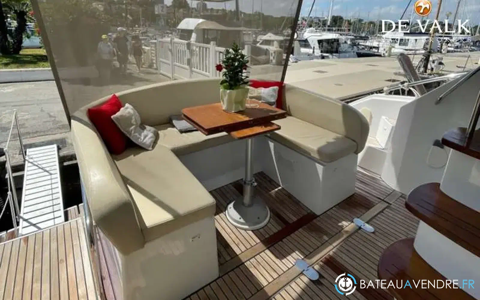 slider 8 Beneteau Monte Carlo 47