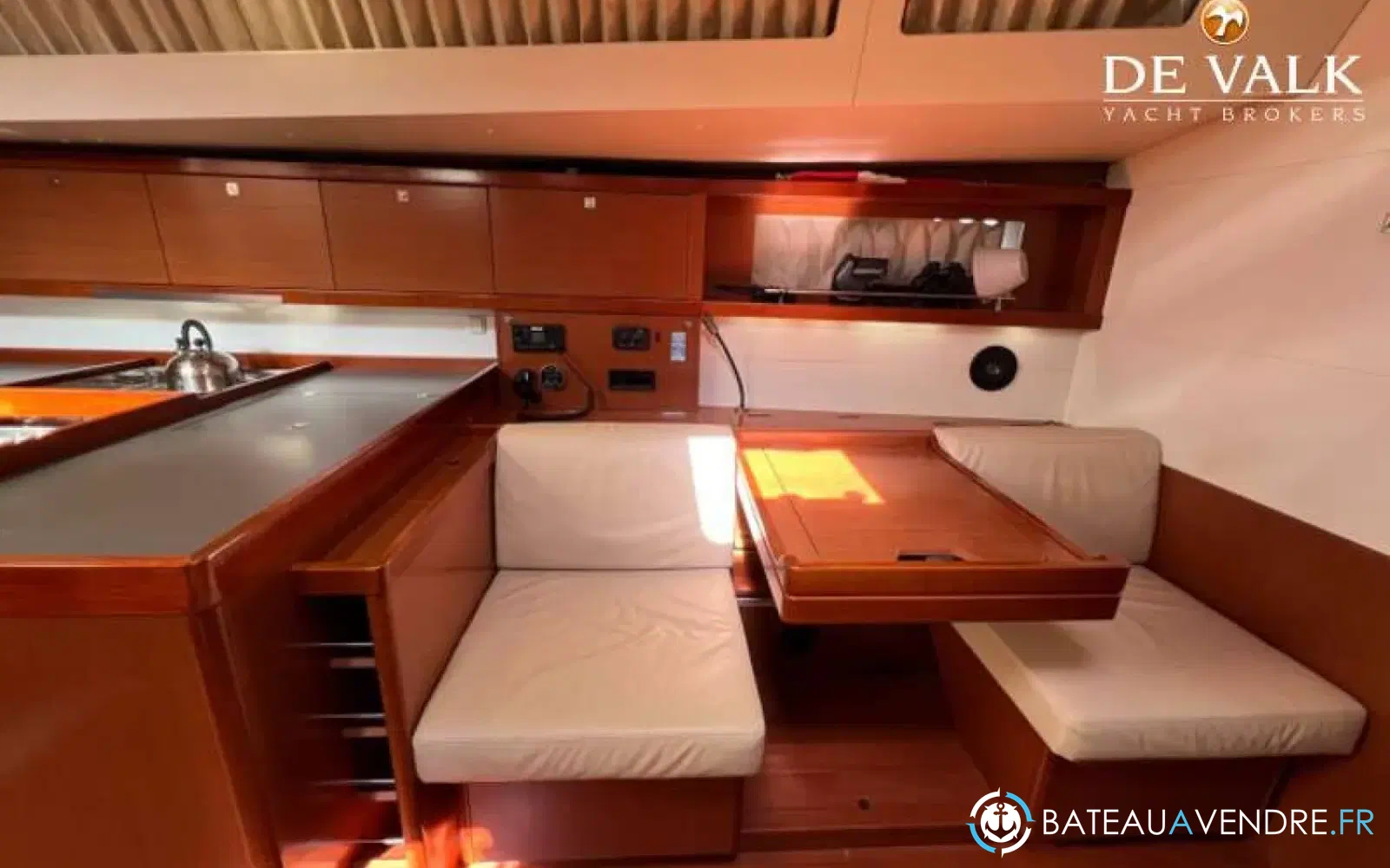 slider 25 Beneteau Oceanis 48