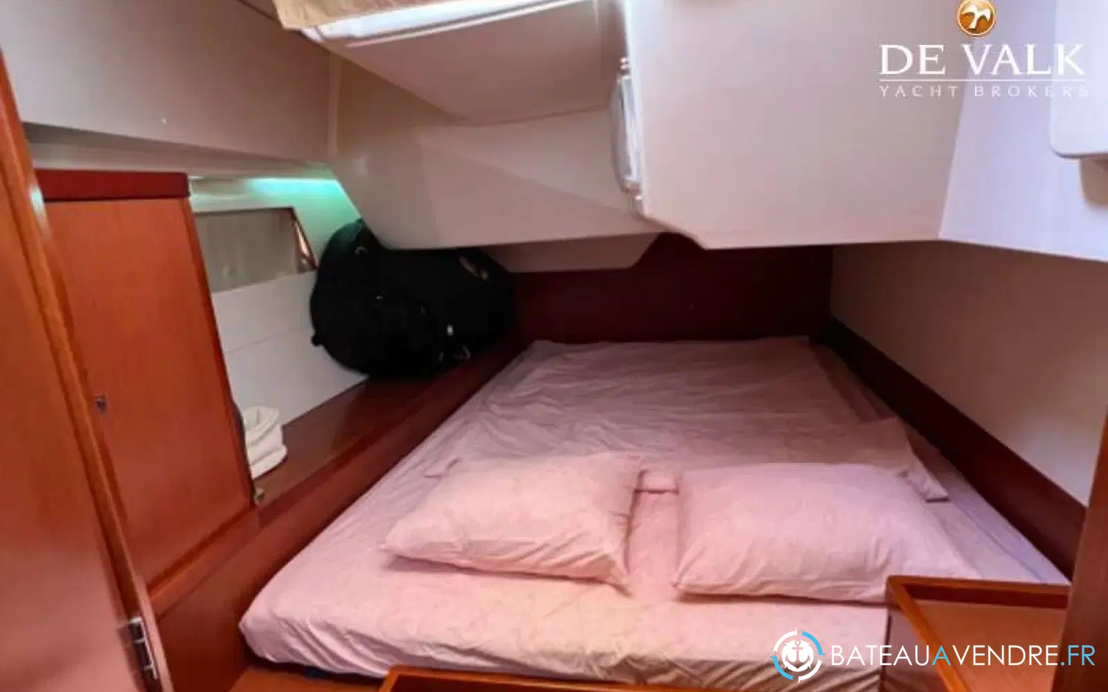 slider 28 Beneteau Oceanis 48