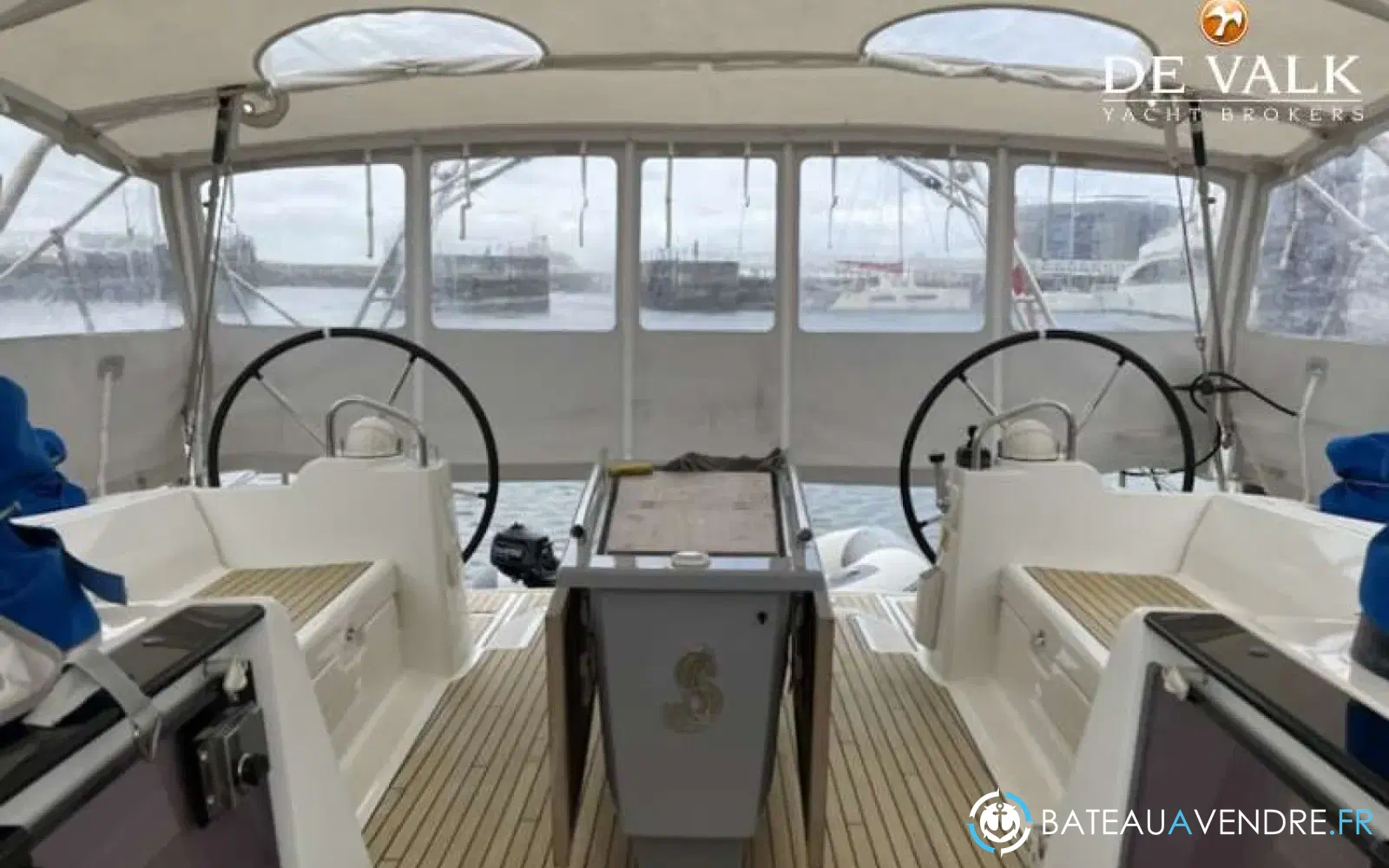 slider 6 Beneteau Oceanis 48