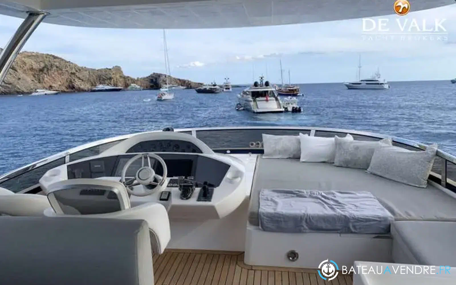 slider 12 Sunseeker Yacht 86