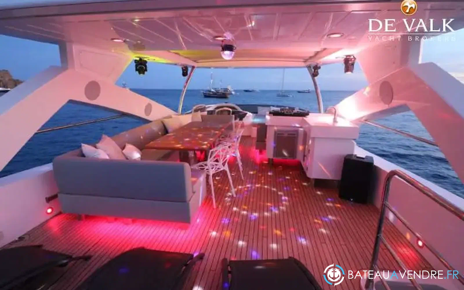slider 13 Sunseeker Yacht 86