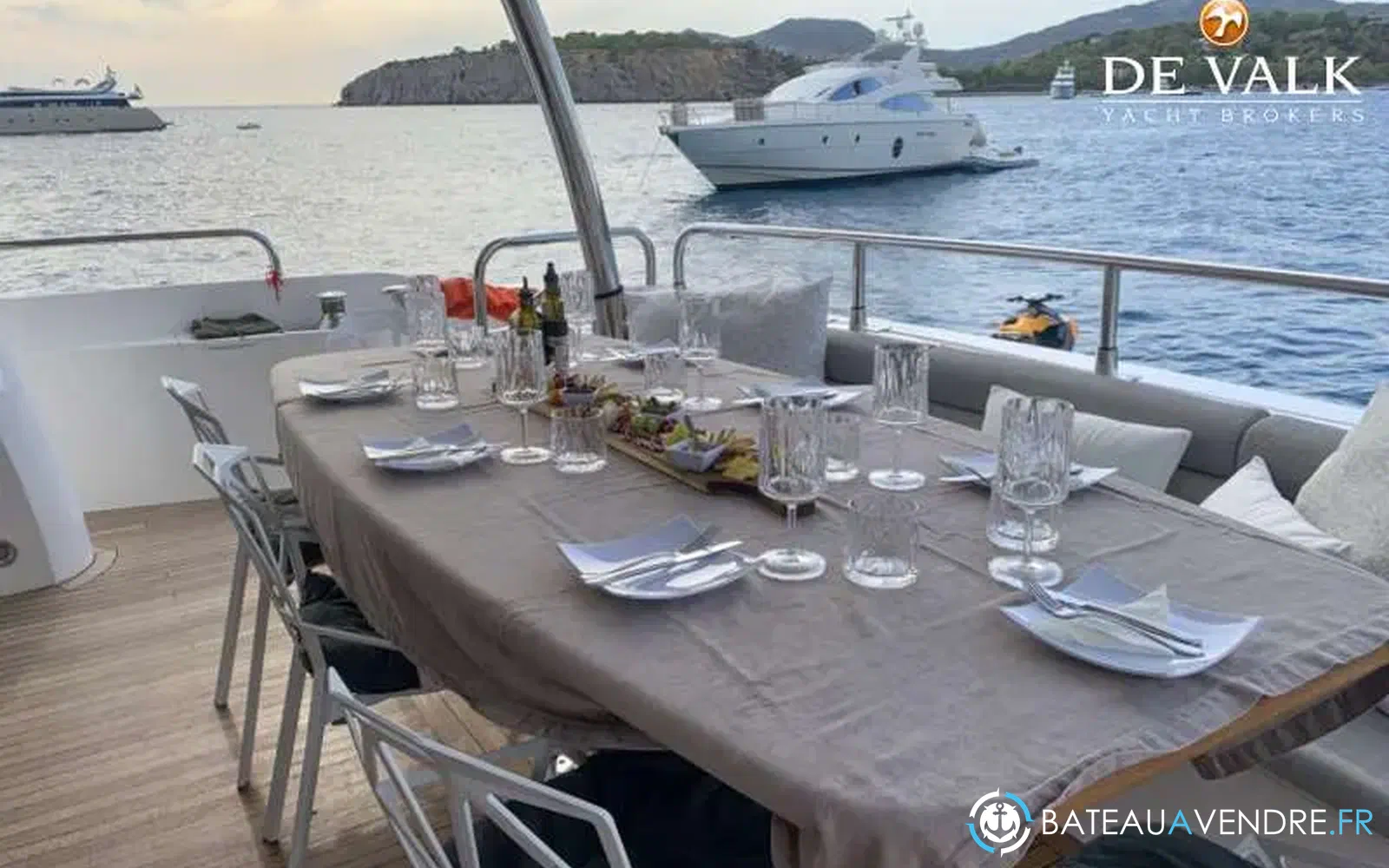slider 7 Sunseeker Yacht 86