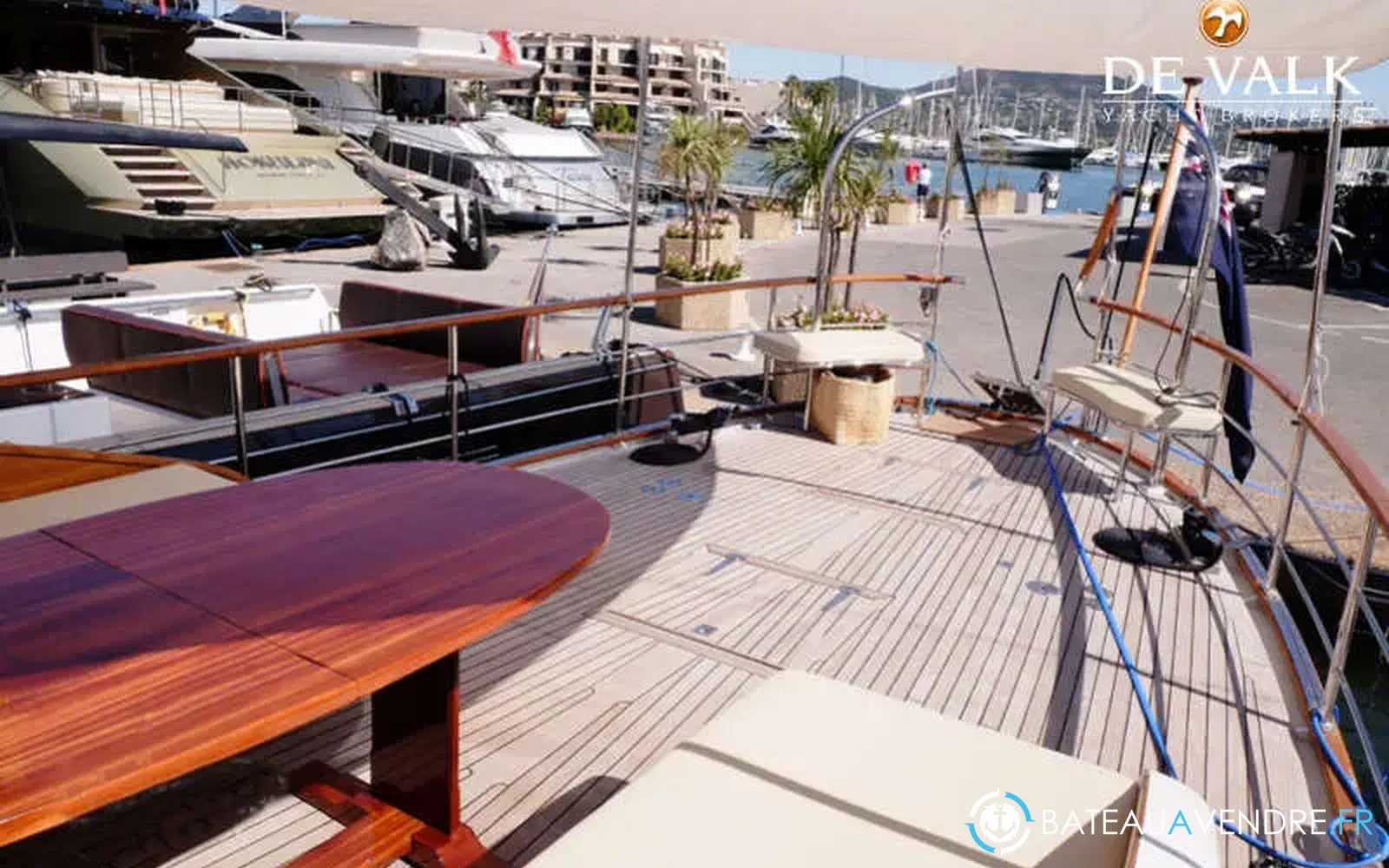 slider 8 Feadship Van Lent