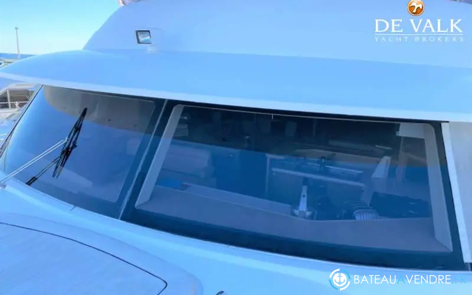 slider 12 Fountaine Pajot Queensland 55