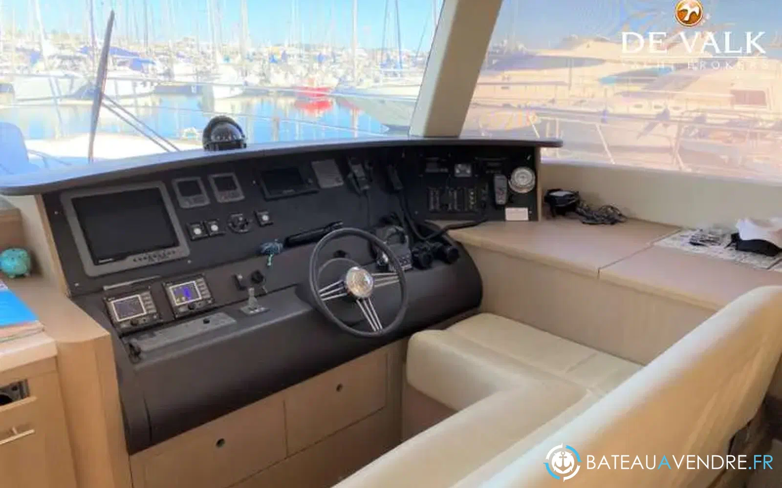 slider 16 Fountaine Pajot Queensland 55