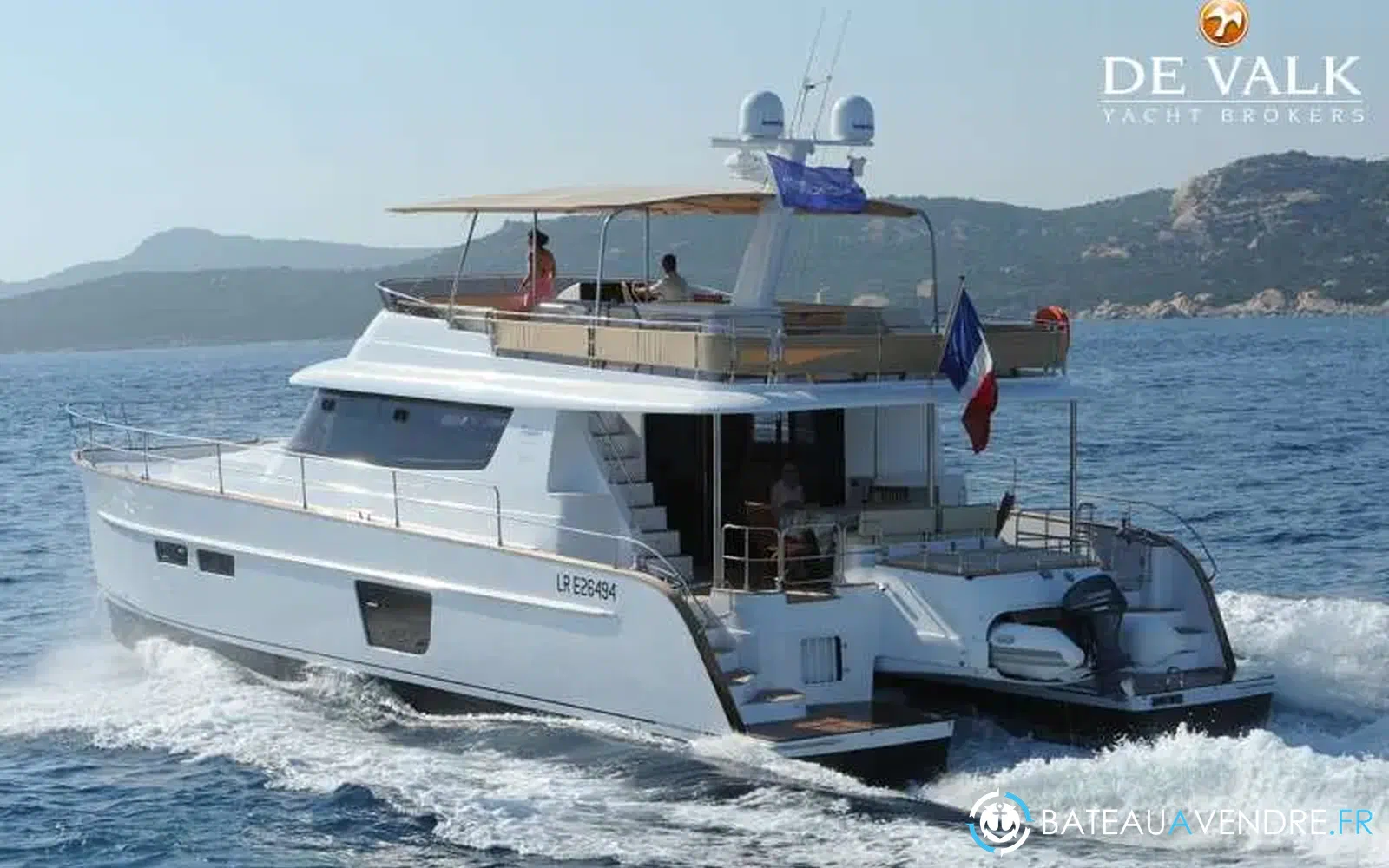 slider 1 Fountaine Pajot Queensland 55