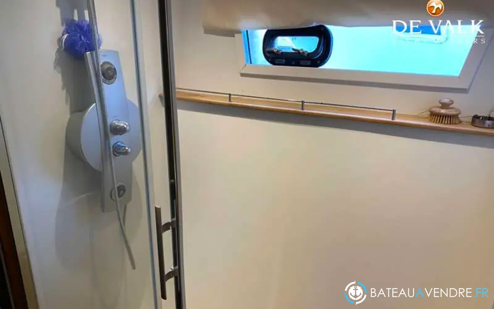 slider 29 Fountaine Pajot Queensland 55